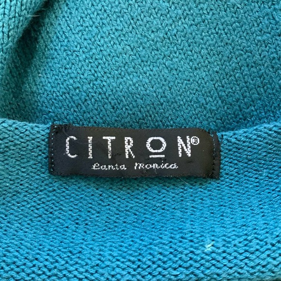 Citron Santa Monica Green Embroidered V-Neck Sweater sz S - Picture 4 of 4